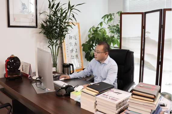 亚洲精品无码不卡在线播HE-意大利色情经典肉欲戈雅之灵-欧美又粗又猛又爽又黄A片-日本无码人妻丰满熟妇A片-亚洲美女黄色视频在线创始人兼董事长郑道勤专访