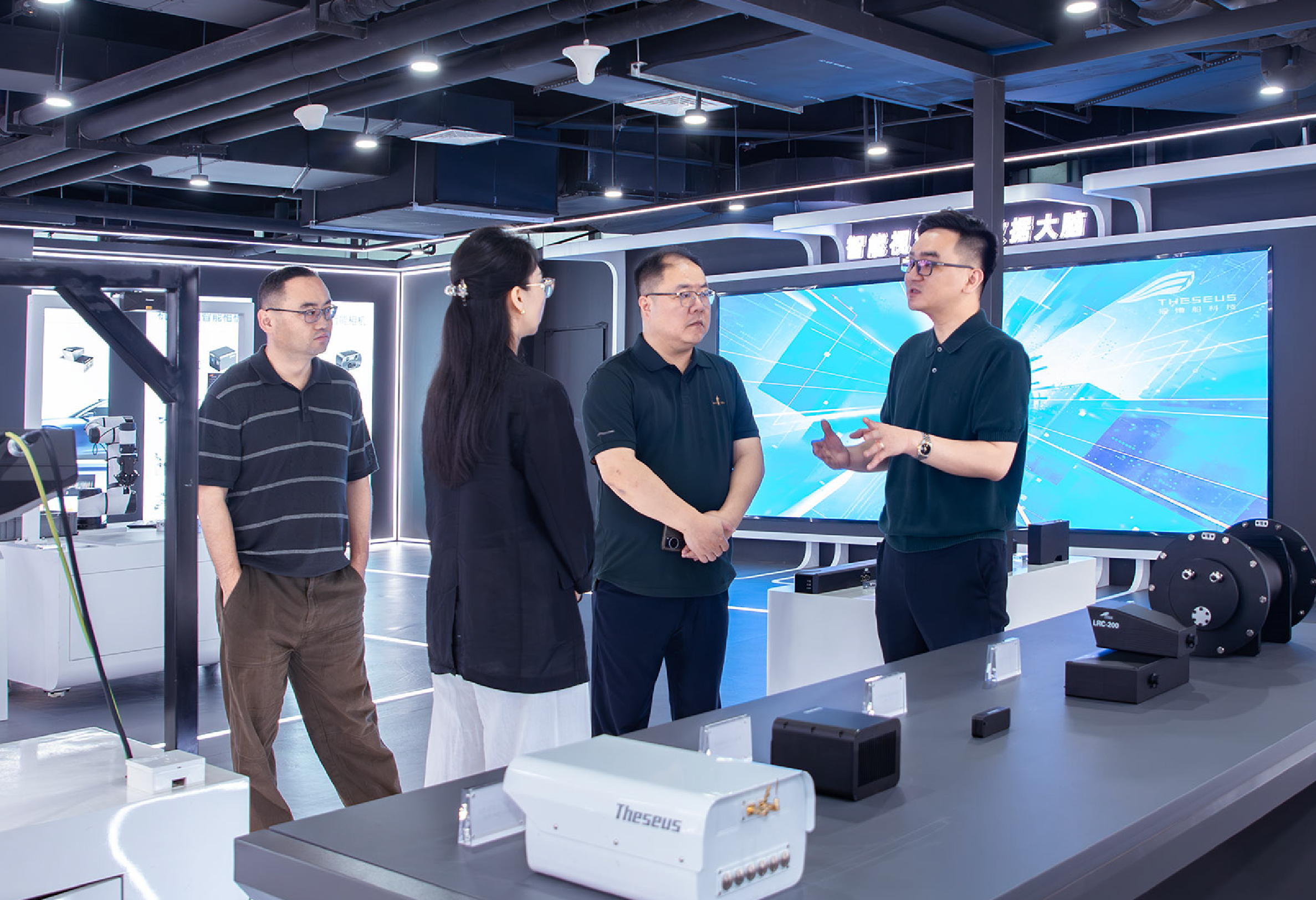瞄准铝加工质检“痛点”  河南巩义市专题调研摇橹船