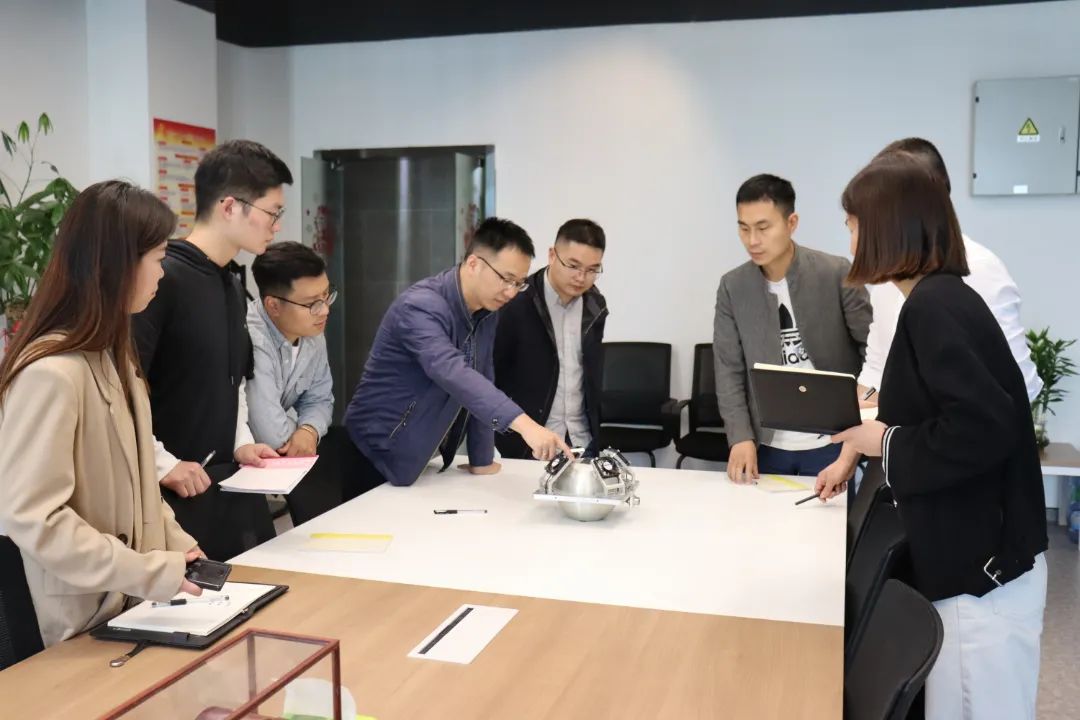 亚洲精品无码不卡在线播HE