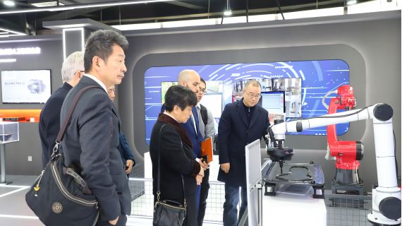 亚洲精品无码不卡在线播HE